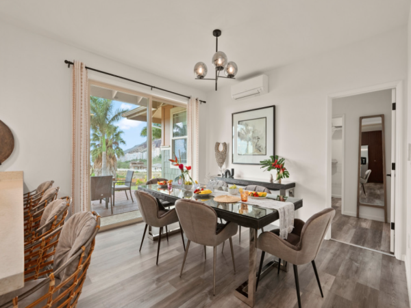 Luxury 4-Bedroom Retreat in Makaha Valley, Oahu - Your Perfect Getaway in Paradise